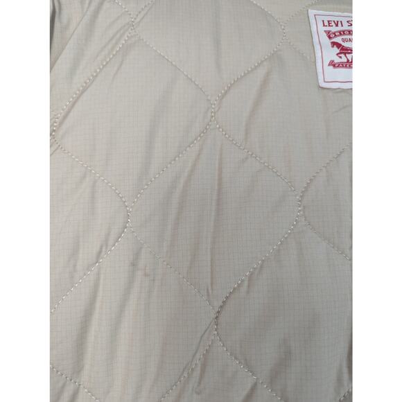 Levi's Marlowe Oversized Reversible Sherpa Jacket in Coconut Milk - Picture 14 of 14